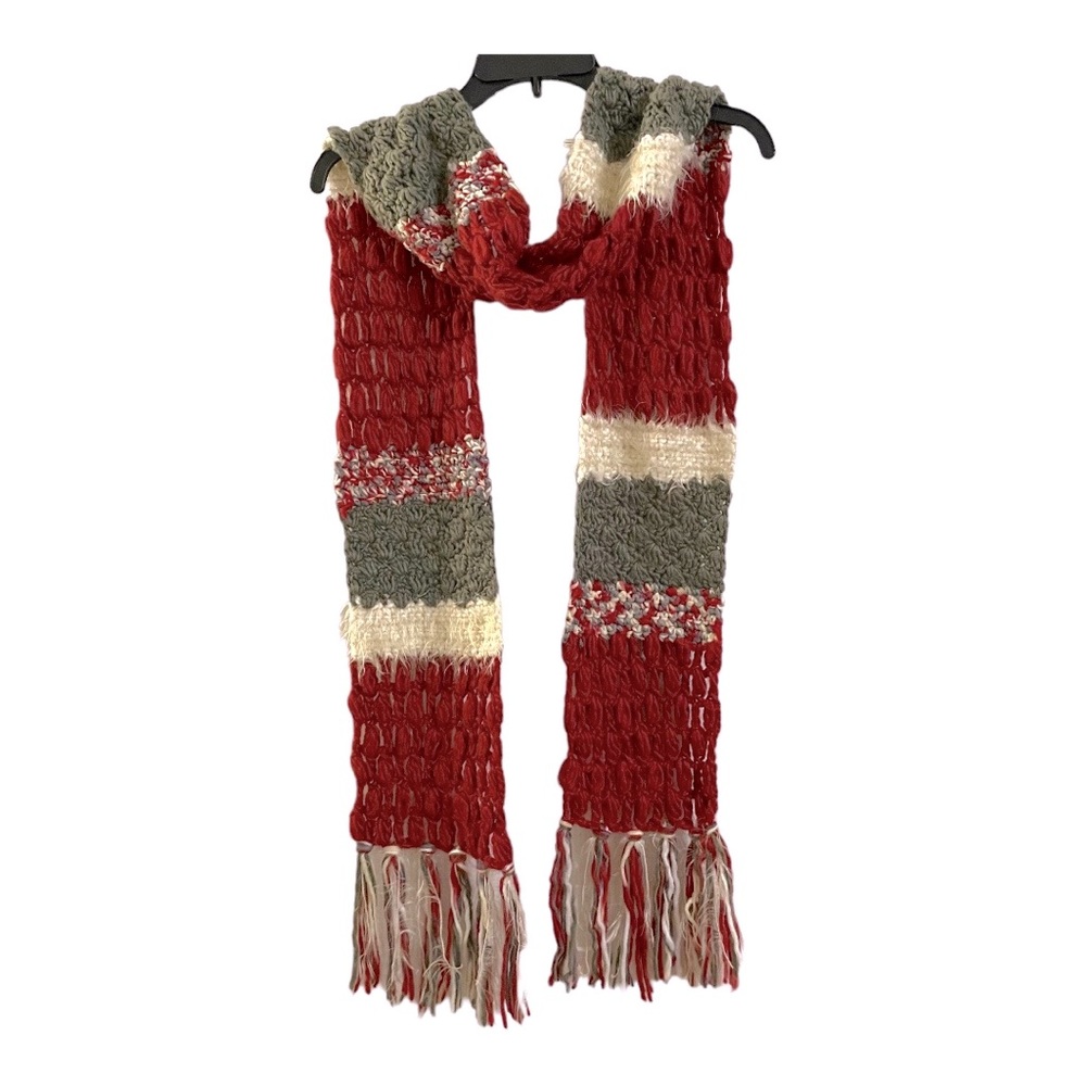 A New Approach Knitted Scarf